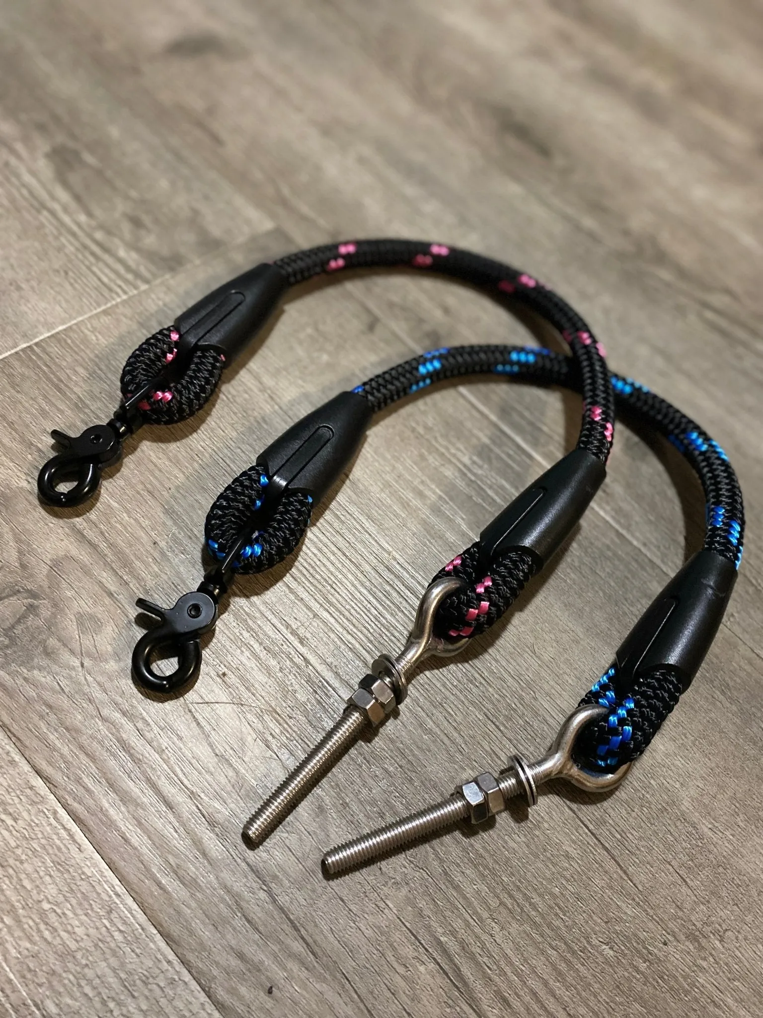 Ute Restraints for dogs